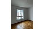 Exklusive 3 Zimmer Wohnung, mit Balkon in zentraler Lage