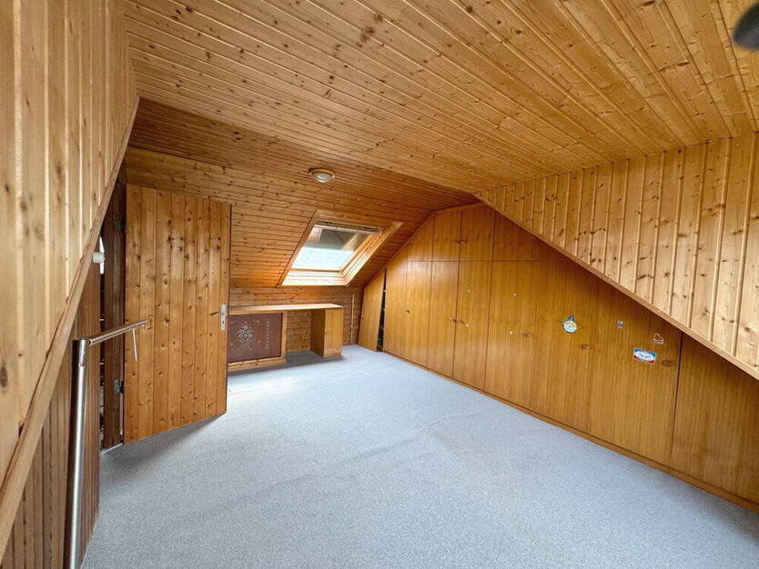 Hand drauf, Herz rein - EndReihenhaus mit großem Grundstück und viel Platz für Ihre Ideen!