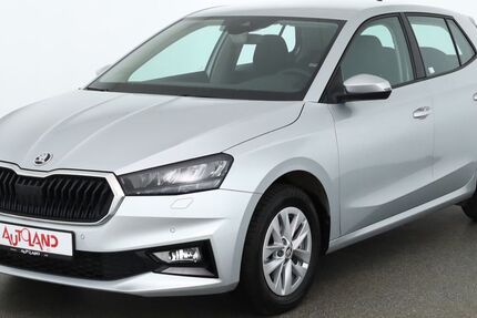 Skoda Fabia 23.999 km 20.490 &euro; Hamburg 22761