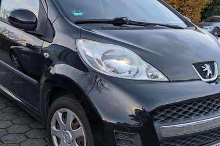 Peugeot 107 88.000 km 2.999 &euro; Hamburg 21149