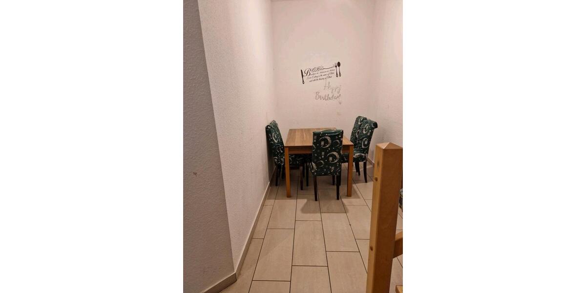 Erdgeschoßwohnung Hamburg Harburg - 4 Zimmer, 90 m&sup2;, 1.340&euro; | Angebot:25292779