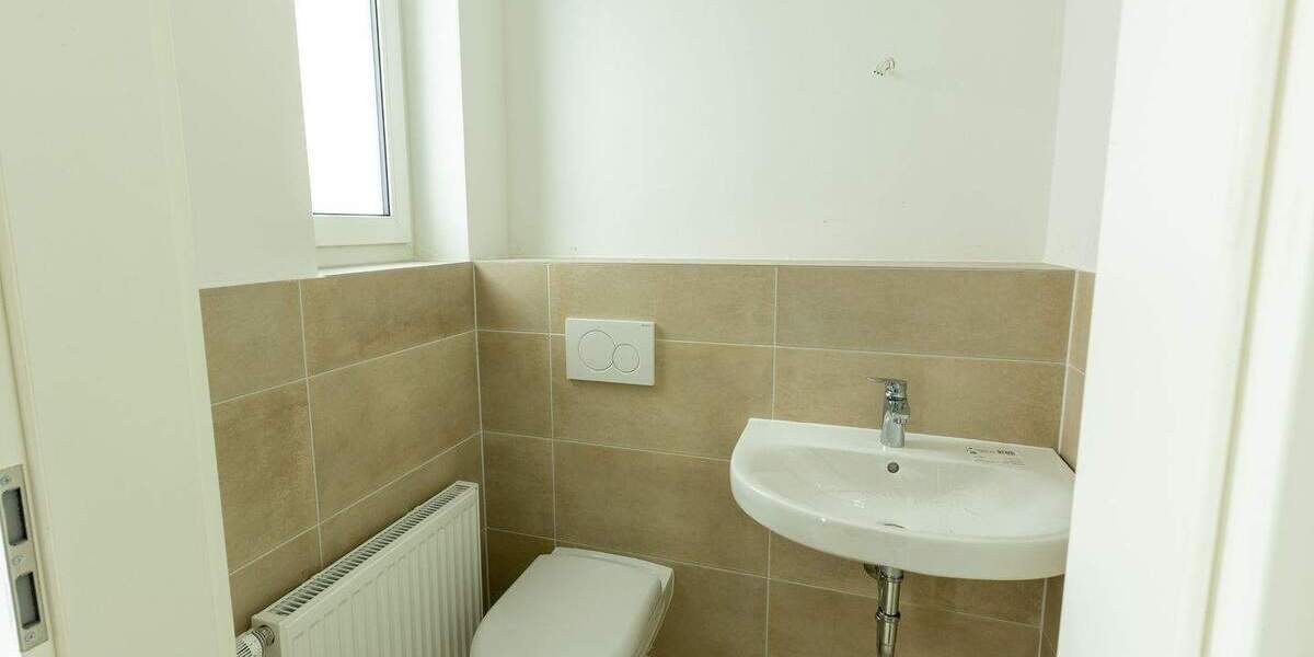 Helle Doppelhaushälfte in Hamburg-Rissen – Erstbezug nach Sanierung mit Garten & Terrasse 4 zimmer