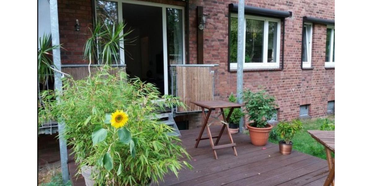 Hochparterre in Eilbek: Südterrasse, 3 Zimmer, Carport 3 zimmer