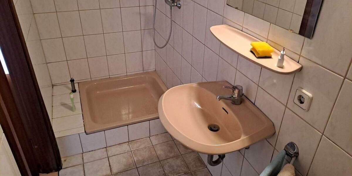 Bungalow Grünendeich - 4 Zimmer, 125 m&sup2;, 379.000&euro; | Angebot:26543982
