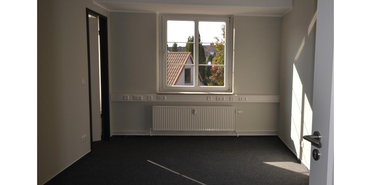 Gewerbeobjekt Pinneberg - 2.350&euro; | Angebot:26199456