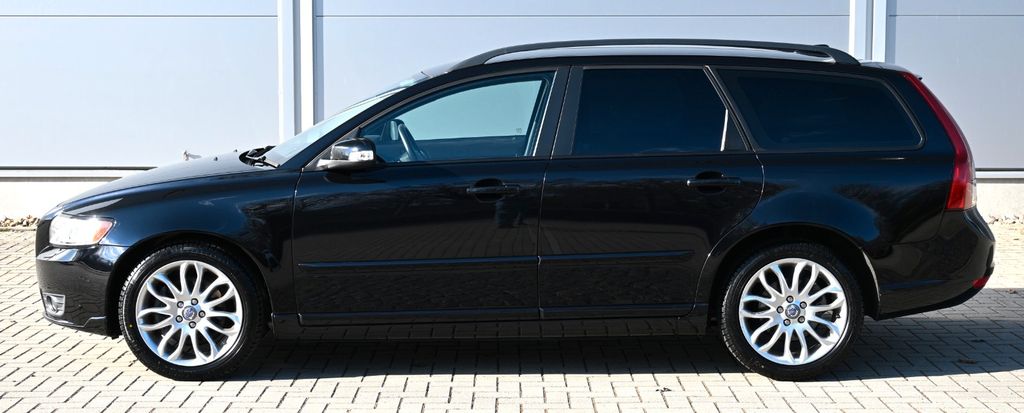 Volvo V50 30.200 km 13.490 &euro; Oststeinbek 22113