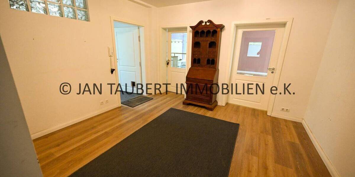 Einfamilienhaus Hamburg Sasel - 1 Zimmer, 361 m&sup2;, 1.290.000&euro; | Angebot:26419287