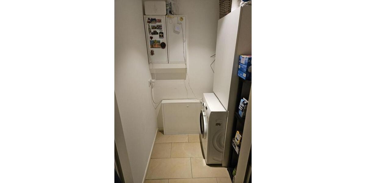 Etagenwohnung Hamburg Altstadt - 2 Zimmer, 79 m&sup2;, 1.000&euro; | Angebot:26211231