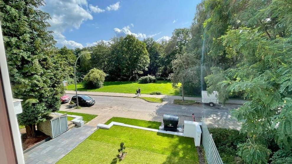 Aufgeteiltes Zinshaus mit 8 Wohneinheiten direkt am Park