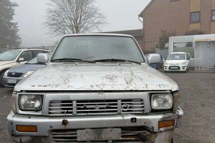 Toyota Hilux 200.000 km 6.900 &euro; Hamburg 22147