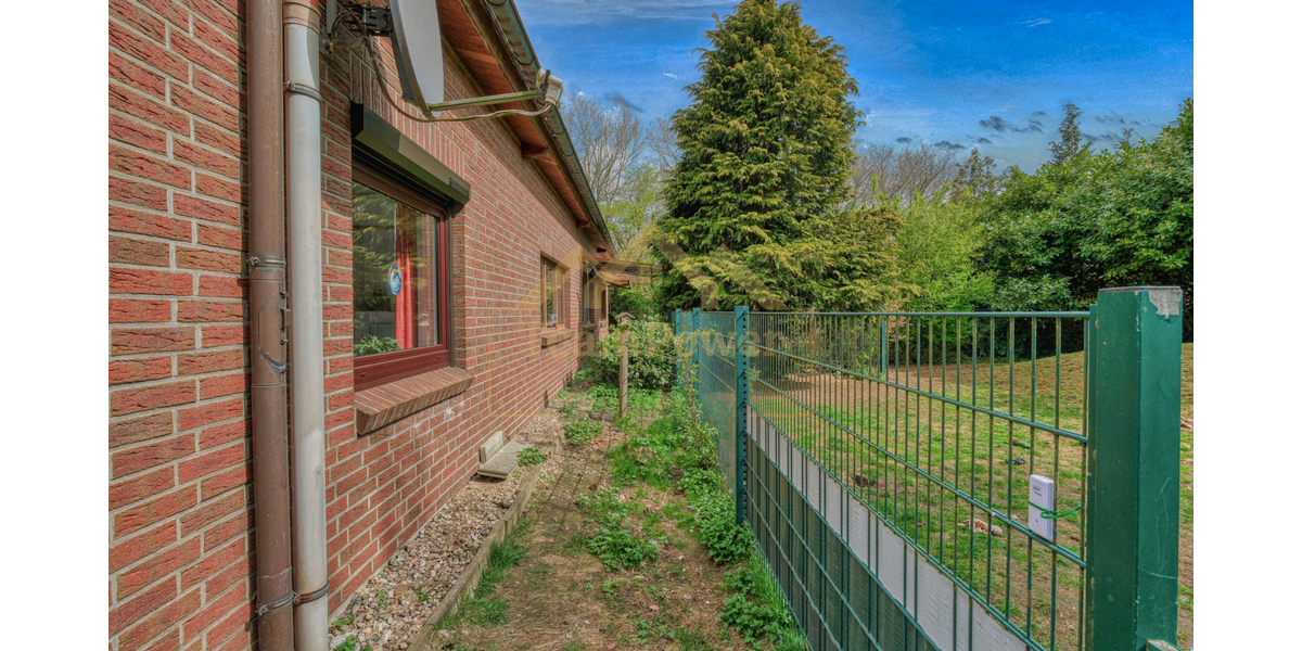 Ein Ort, unzählige Möglichkeiten: 298 m² für Wohnen, Arbeiten & Visionen - Bungalow Henstedt-Ulzburg Ulzburg | Angebot:26194801