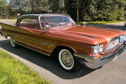 Chrysler Saratoga