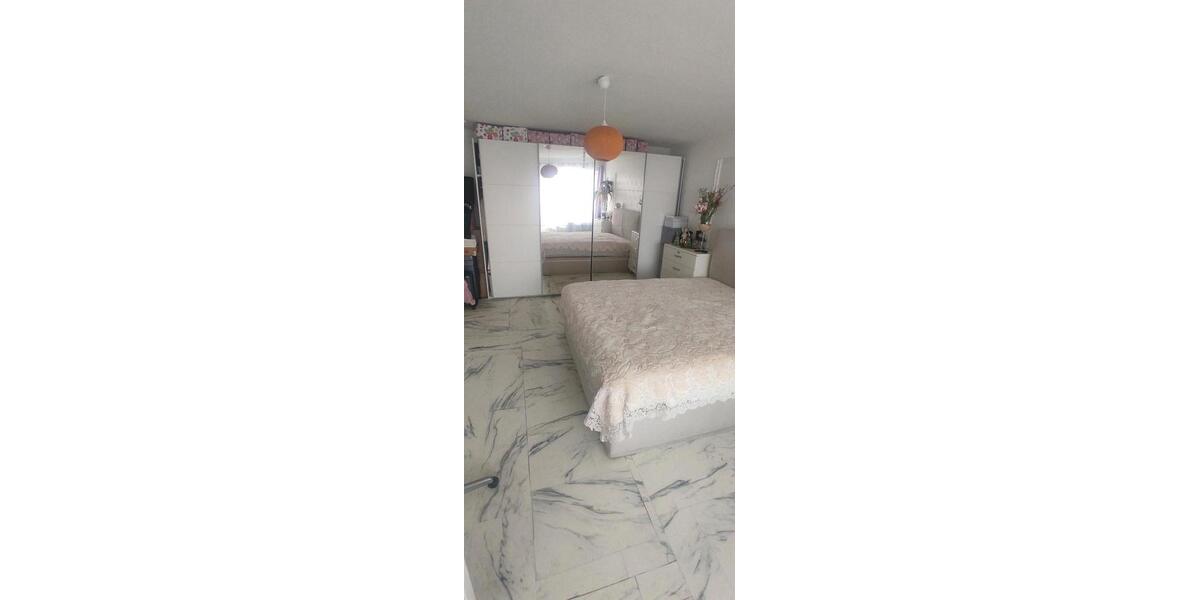Etagenwohnung Glinde - 2 Zimmer, 60 m&sup2;, 192.000&euro; | Angebot:27163155