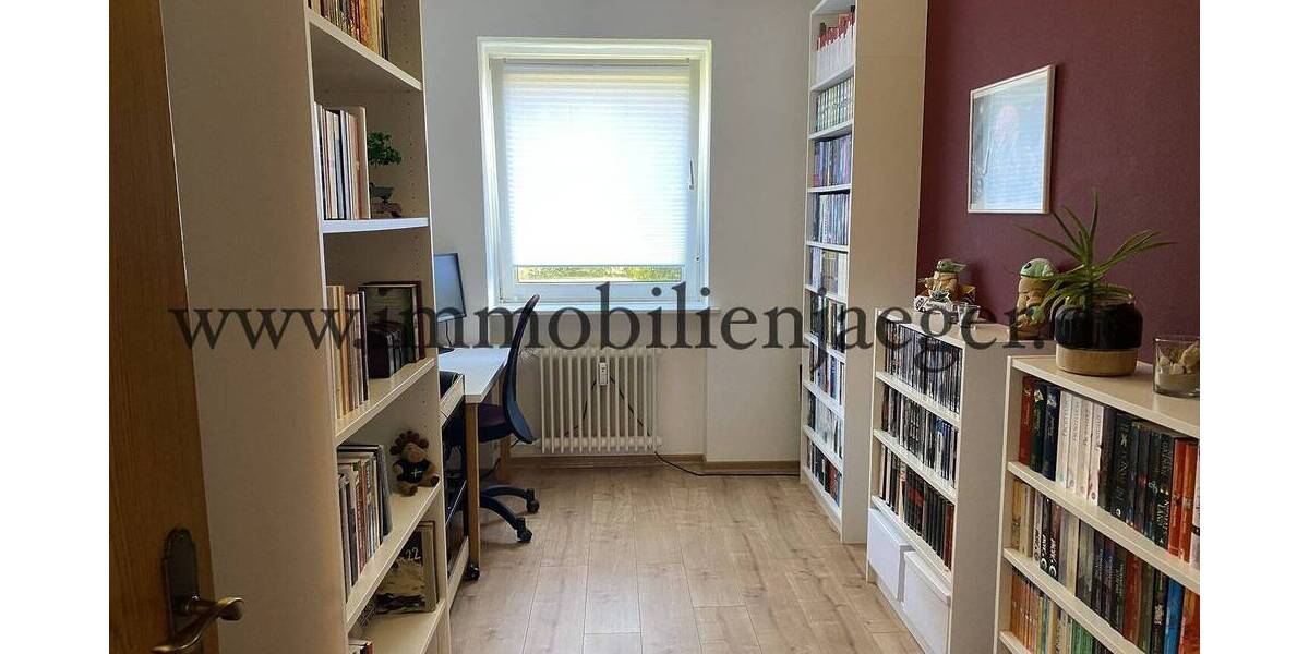 Etagenwohnung Hamburg Farmsen-Berne - 4 Zimmer, 85 m&sup2;, 1.220&euro; | Angebot:26572305