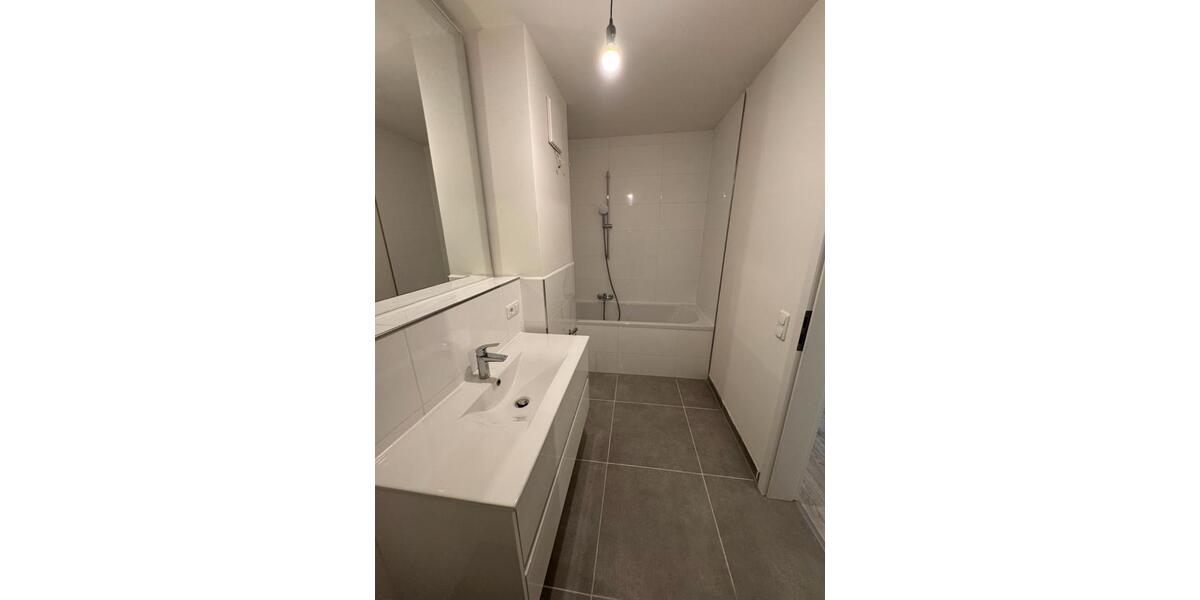 Etagenwohnung Hamburg Schnelsen - 3 Zimmer, 80 m&sup2;, 1.550&euro; | Angebot:26214794