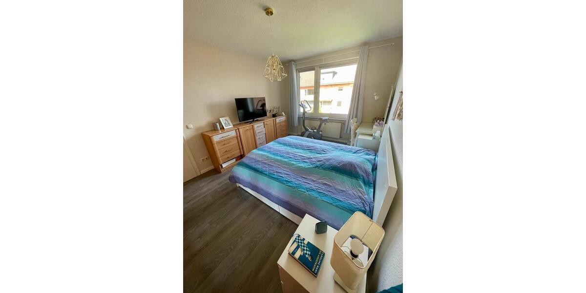 Etagenwohnung Rellingen - 3 Zimmer, 71 m&sup2;, 255.000&euro; | Angebot:26220836