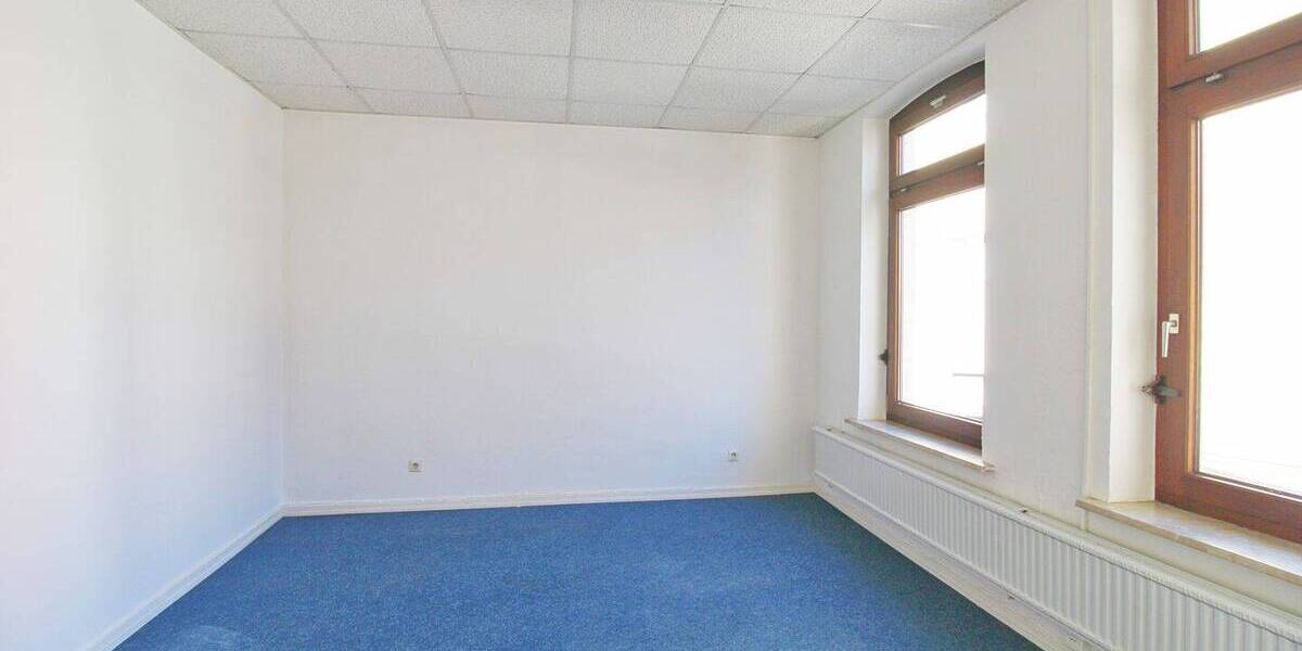 Gewerbeobjekt Hamburg Harburg - 6 Zimmer, 100 m&sup2;, 950&euro; | Angebot:25675973