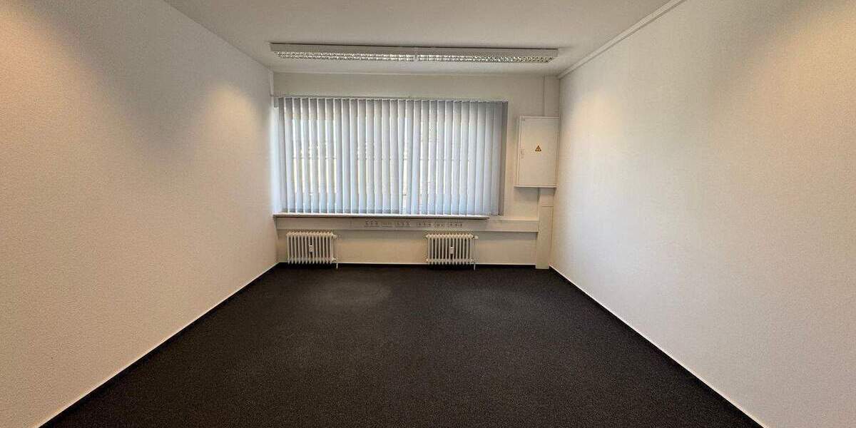 Gewerbeobjekt Hamburg Billbrook - 6 Zimmer, 180 m&sup2;, 1.962&euro; | Angebot:26892197