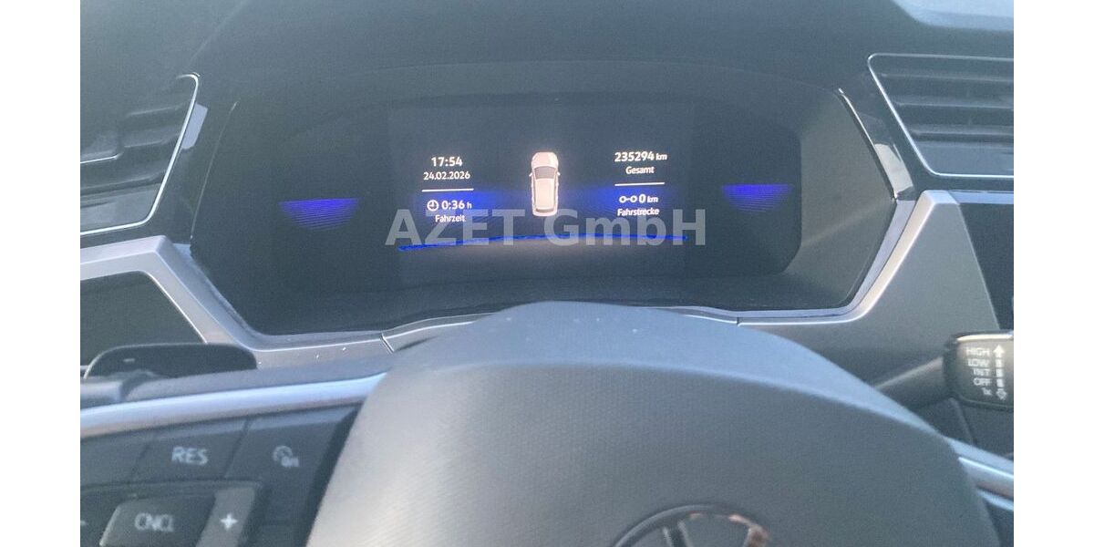 VW Touran 235.000 km 14.500 &euro; Hamburg 22047