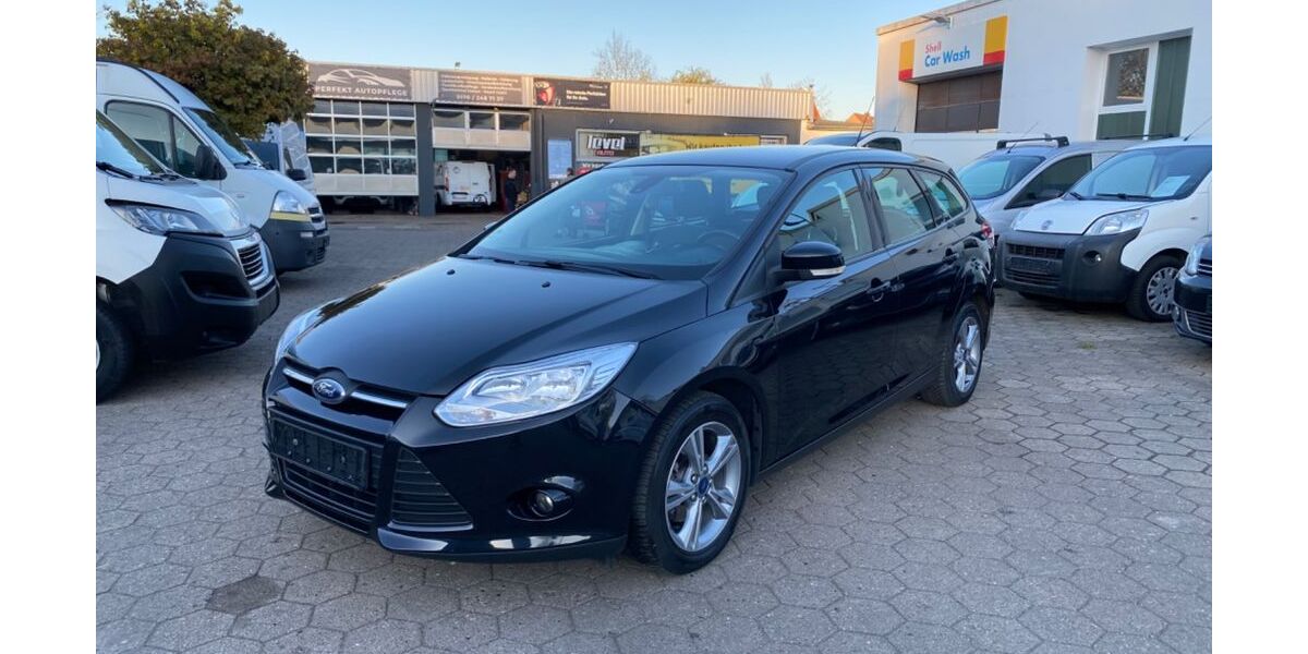 Ford Focus 120.000 km 6.400 &euro; Bönningstedt 25474