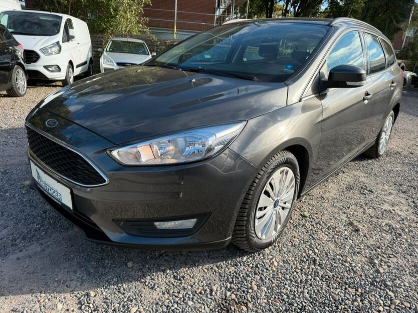Ford Focus 108.934 km 8.590 € Hamburg 22179