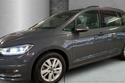 VW Touran 30.818 km 26.940 &euro; Hamburg 22047