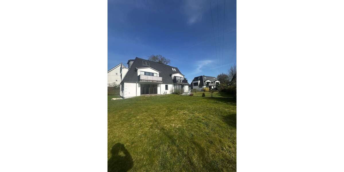 Etagenwohnung Hamburg Wandsbek - 4 Zimmer, 125 m&sup2;, 2.200&euro; | Angebot:24844279