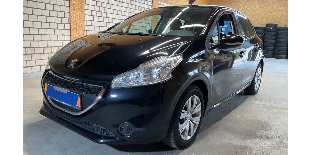 Peugeot 208 99.275 km 5.999 &euro; Bargteheide 22941