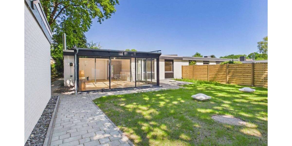Bungalow Hamburg Hummelsbüttel - 1 Zimmer, 143 m&sup2;, 2.800&euro; | Angebot:26852236