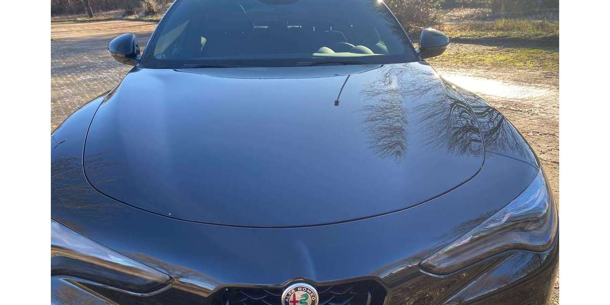 Alfa Romeo Stelvio 7.100 km 60.500 € Halstenbek 25469