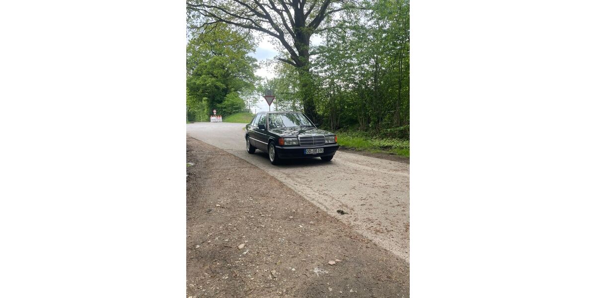 Mercedes-Benz 190 248.700 km 8.599 &euro; Trittau 22946