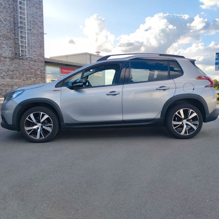 Peugeot 2008 113.000 km 9.000 € Hamburg 22041