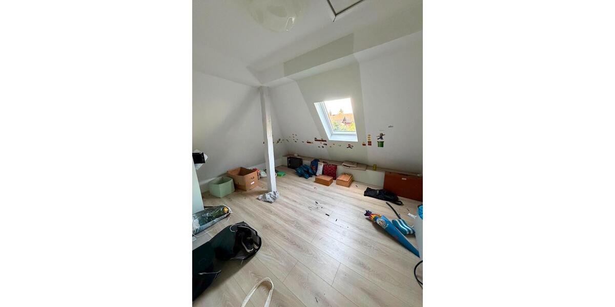 Einfamilienhaus Reinbek - 5 Zimmer, 137 m&sup2;, 690.000&euro; | Angebot:26986516