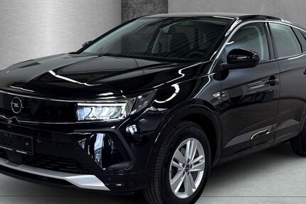Opel Grandland (X) 35.394 km 21.990 &euro; Hamburg 22529