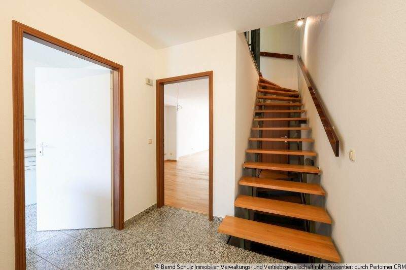 Mittelreihenhaus in beliebter Wohngegend mit Carport 5 zimmer