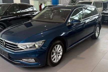 VW Passat Variant 79.538 km 22.799 &euro; Tornesch 25436