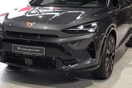 Cupra Formentor 1.995 km 43.955 &euro; Hamburg 22529