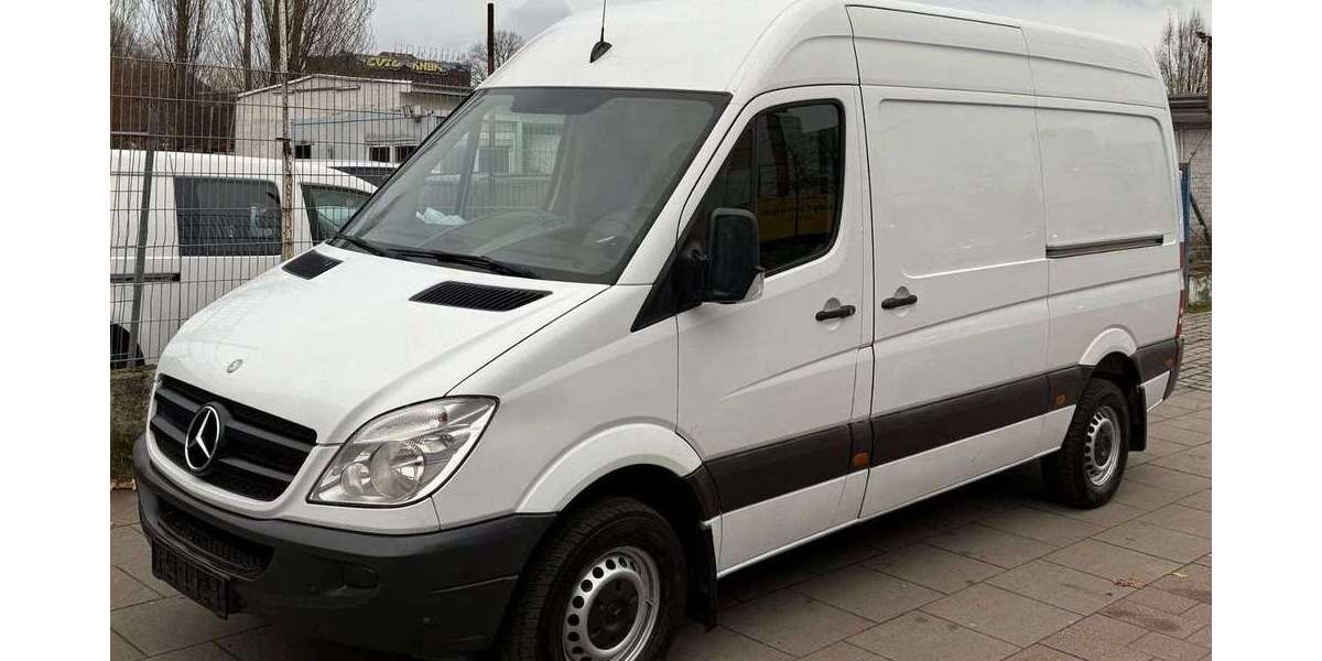 Mercedes-Benz Sprinter 210.000 km 11.450 € Hamburg 20097