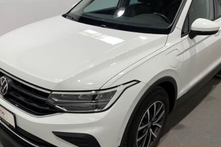 VW Tiguan 30.000 km 28.950 &euro; Norderstedt 22848