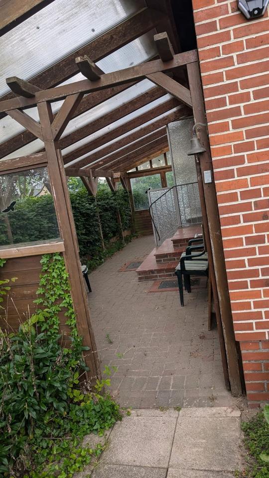 Kleines Einfamilienhaus in dörflicher Idylle
