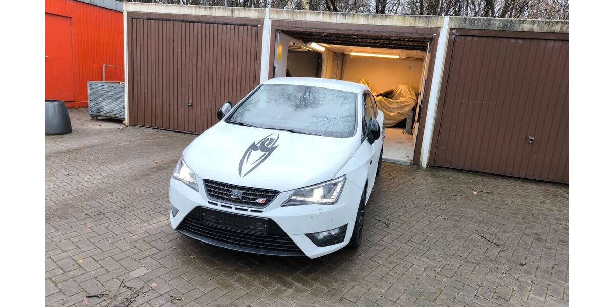 Seat Ibiza 112.000 km 9.999 &euro; Hamburg 22159