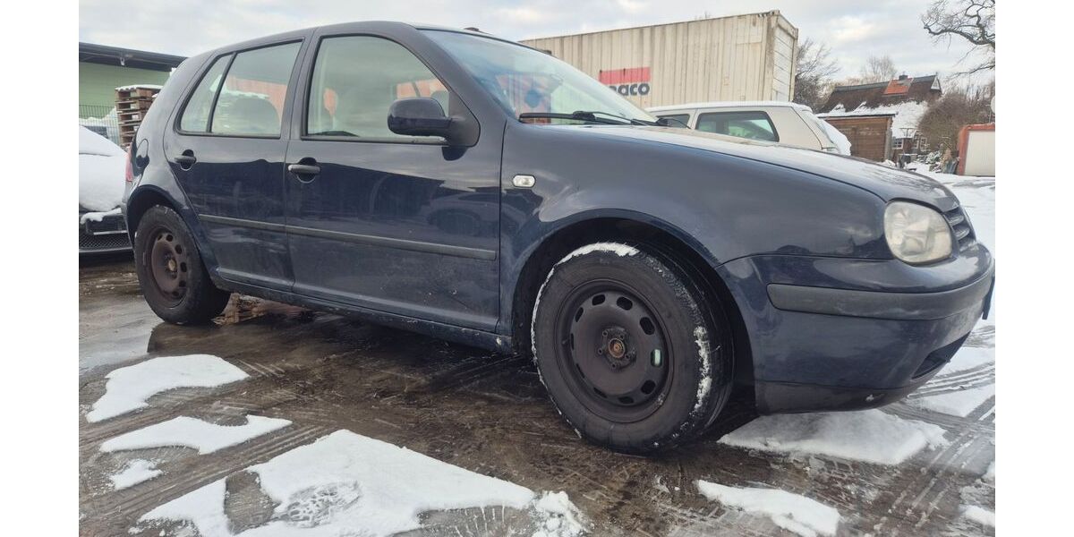 VW Golf 221.700 km 1.750 &euro; Hamburg 21037