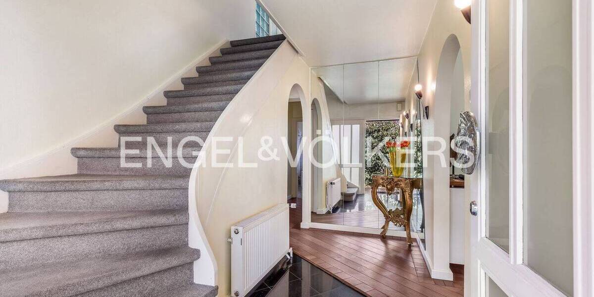 Einfamilienhaus Hamburg Volksdorf - 4 Zimmer, 178 m&sup2;, 895.000&euro; | Angebot:26360204