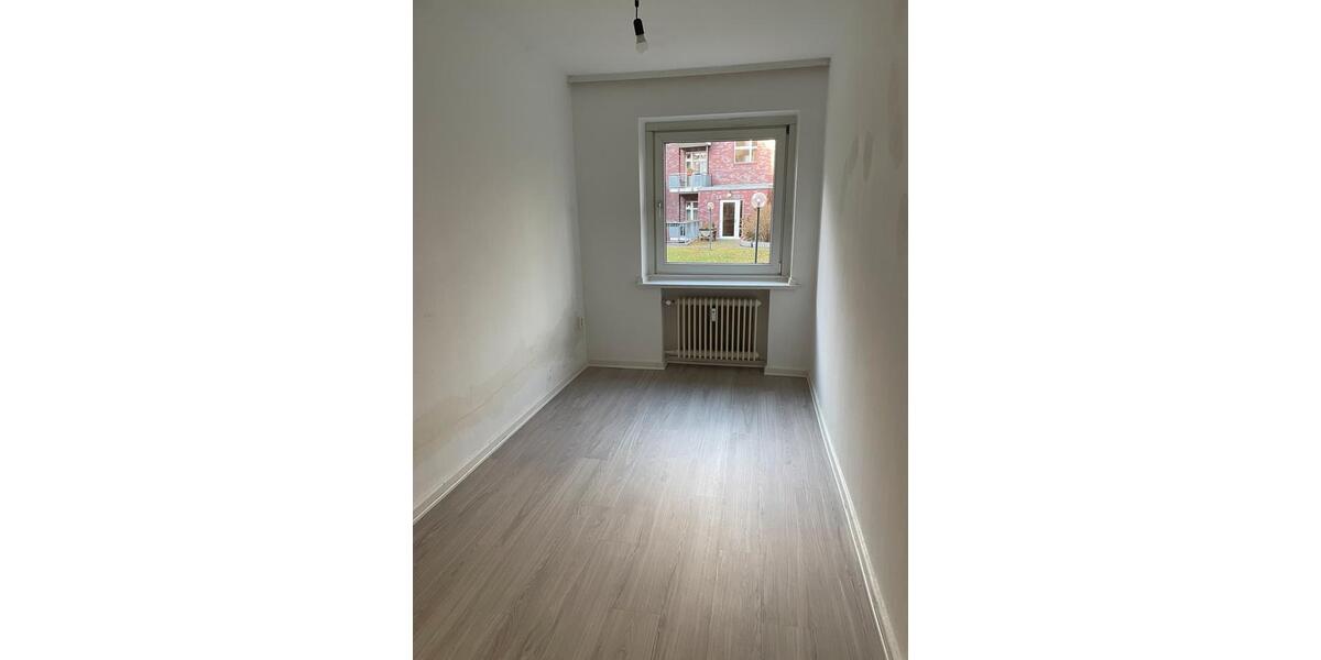 3-Zimmer-Wohnung in Hamburg-Eimsbüttel – Altbau, Erdgeschoss, ab 3 zimmer