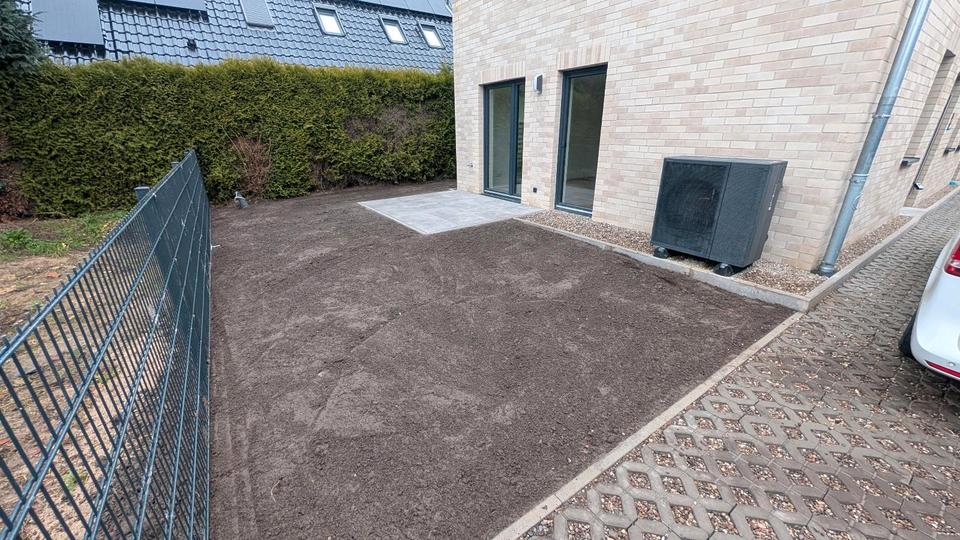 Neubau Erstbezug: Doppelhaushälfte 4 Zimmer 80qm 4 zimmer