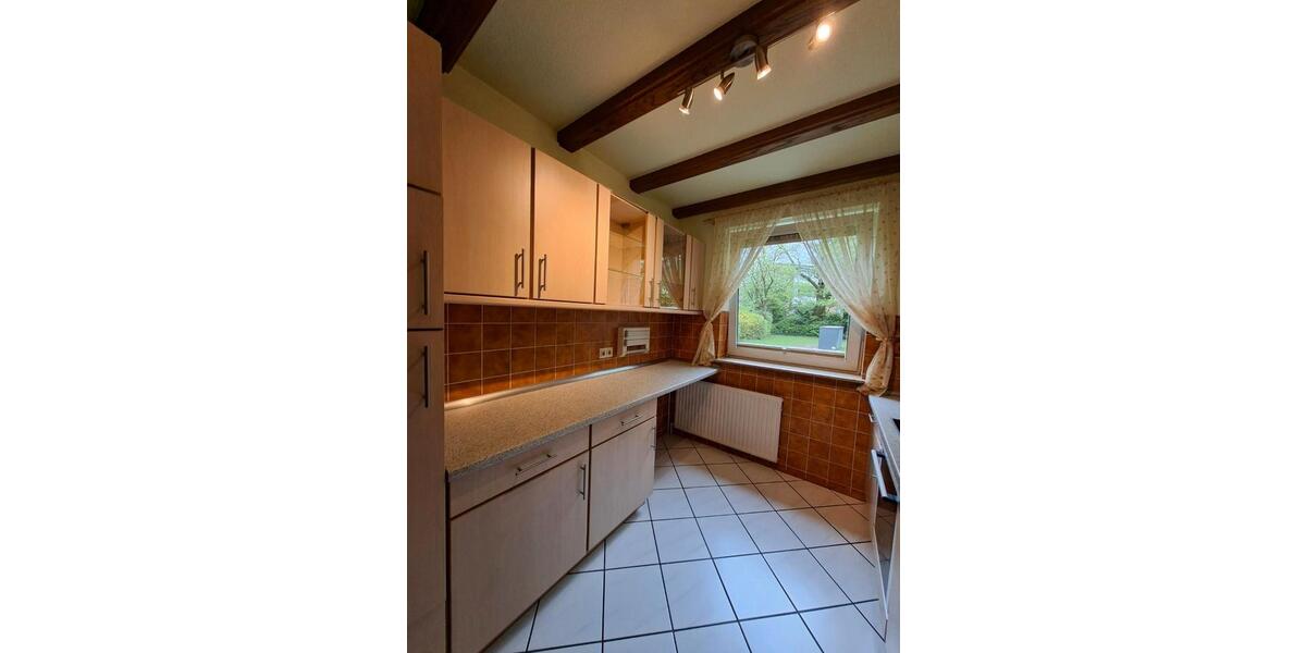 Erdgeschoßwohnung Stapelfeld - 4 Zimmer, 91 m&sup2;, 1.200&euro; | Angebot:26614295