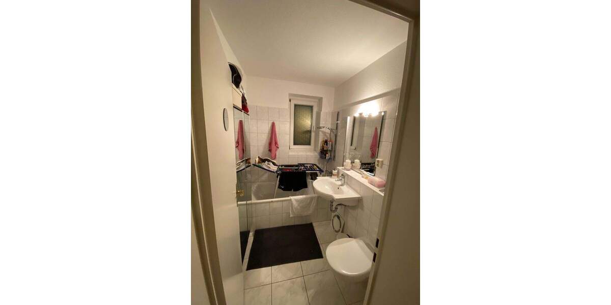 Etagenwohnung Hamburg Groß Borstel - 3 Zimmer, 84 m&sup2;, 1.400&euro; | Angebot:25338282