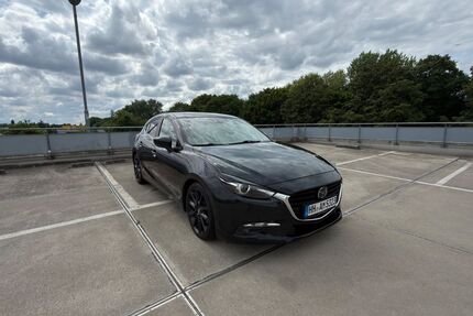 Mazda 3 105.600 km 13.700 &euro; Hamburg 22159
