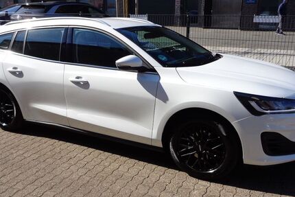 Ford Focus 133.715 km 14.990 &euro; Hamburg 22399