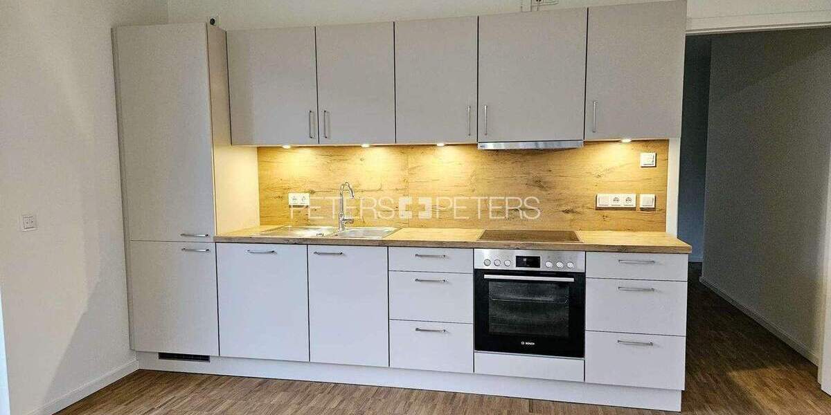 Etagenwohnung Pinneberg - 4 Zimmer, 90 m&sup2;, 1.699&euro; | Angebot:25701282